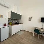 Casa Garruba 99 * Bari