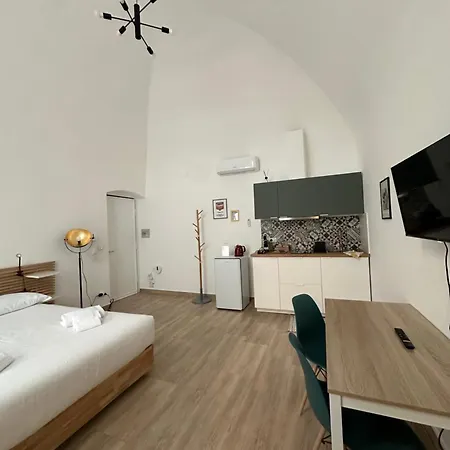 Casa Garruba 99 Бари