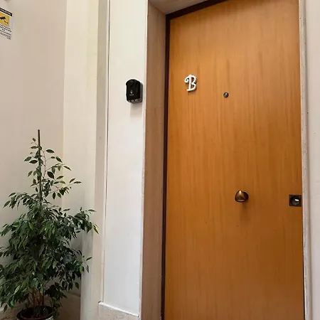 Casa Garruba 99 *