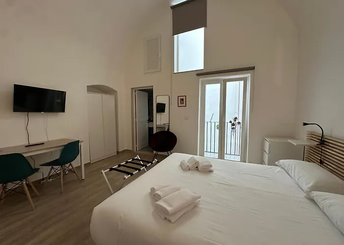 Casa Garruba 99 * Bari